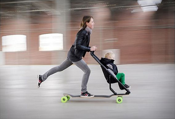 Longboard jako dětský kočárek